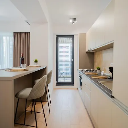 Nature's Haven: Studio Near Politehnica Park 부쿠레슈티